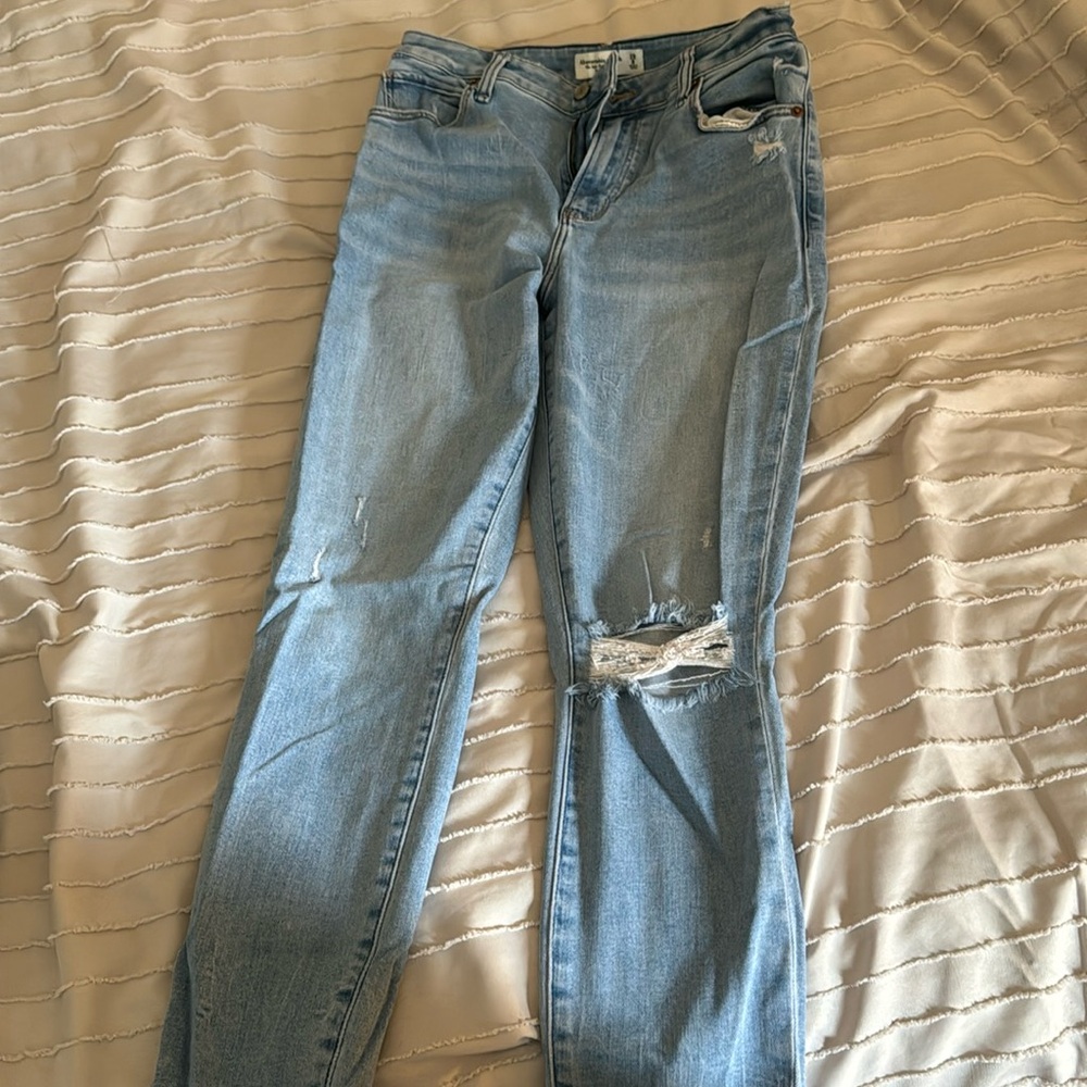 Abercrombie distressed curve love jeans